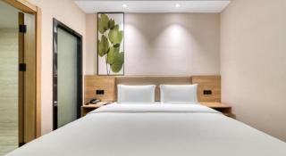 GreenTree Inn HuZhou AnJi YingBin Avenue Express Hotel - 1