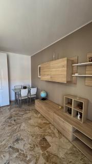 Emilia Tre camera in appartamento bagno privato - 7