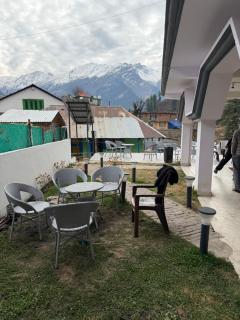 THE TRIPPY hills - 6