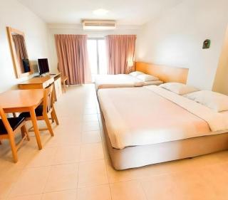 Diamond City Place Hotel - 9