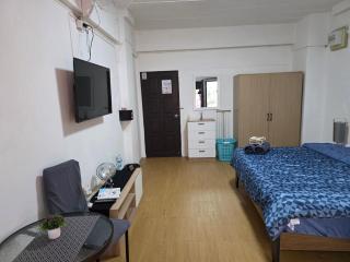 Monkey Apartment 3 - 2