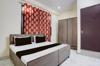 Hotel O by OYO AK CONTINENTAL - 3