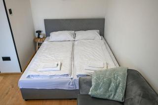 Cozy Studio Heart - 6