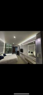 Apartment Nagoya Thamrin favehotel - 9