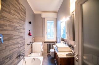 Aurea Living Parma Family & Business Parcheggio - 7