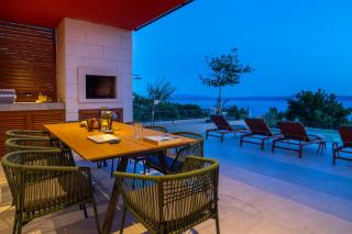 Galeria Holiday Home Makarska - 1