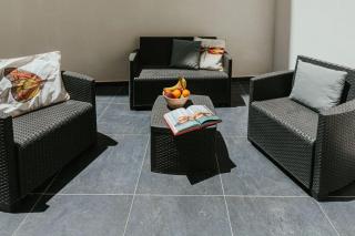 Sea Side Luxurious 2 BDR Apartment - 1