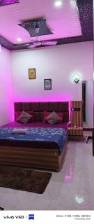 Varanasi Holiday Stay - 9