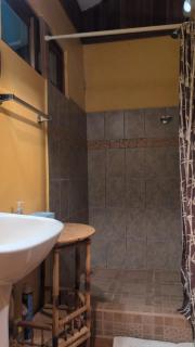 Toucans, Monkeys and Waterfalls- 2BR cottage - 2