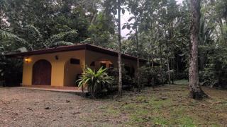 Toucans, Monkeys and Waterfalls- 2BR cottage - 9