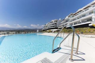 Stunning Three Bedroom Townhouse with Great Views! - 9