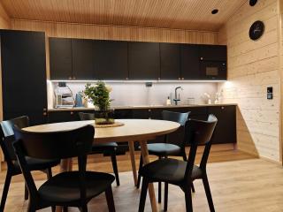 Villa Lakeside Ruka - 3