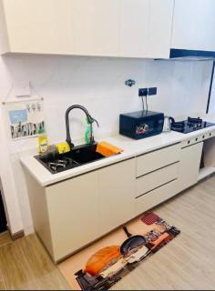 502-s Classic 1 bedroom Apartment - 2