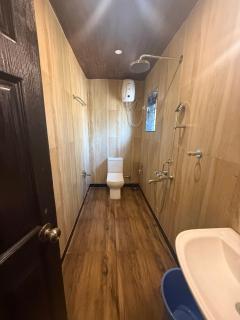 Hotel White Calangute - 0