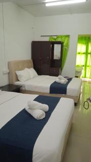 Netasha Holiday INN - 6