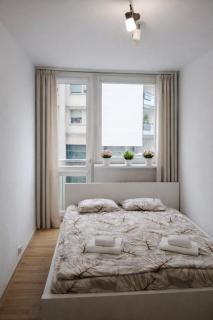 Warsaw Central Muse - 3 Rooms Apart at Grzybowska 5 - 9