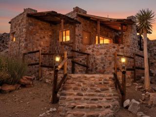 Mount Canyon Guest Farm - Keetmanshoop - 4