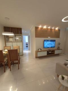 Apê Luxo Climatizado a Passos da Praia - 9