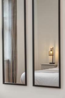 Belfast Modern 3 Bedroom House - 6