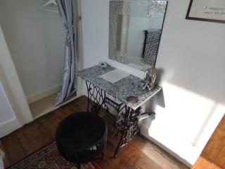 The House at Crooked End - Sleeps 8 central York - 3