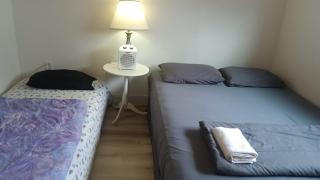 Vancouver Downtown Guest House- Walk to Skytrain & BC Place- Free Parking - 7