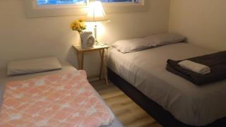 Vancouver Downtown Guest House- Walk to Skytrain & BC Place- Free Parking - 8