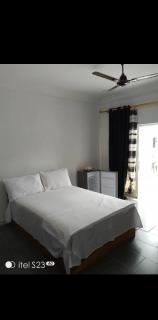 Wizzos Guesthouse - 6