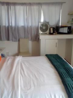 Ekhaya Airport Lodge - 5