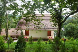 Karlad Lake Resort - 7