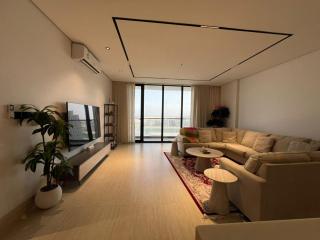 Seaside Serenity Khobar apartment - 9th floor -Self entry - 4