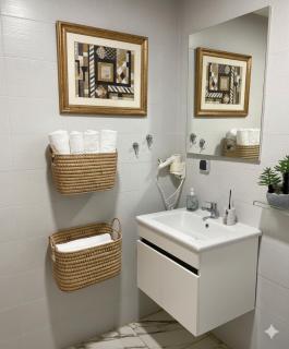 Azra Homes Famille uniquement - 3