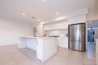 Henley Brook - Finest - 4