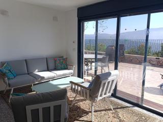 Kosher 4 bedroom Villa Newly renovated - 8