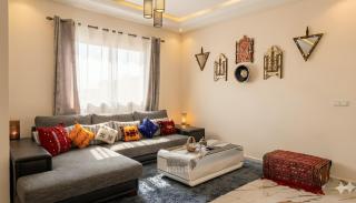 Azra Homes Famille uniquement - 0