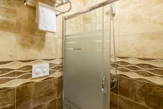 Lion Stone Hotel - 5