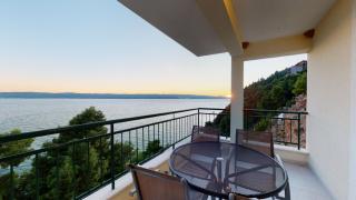 Apartments Andrea - Beachfront & Sea-view Terrace - 0