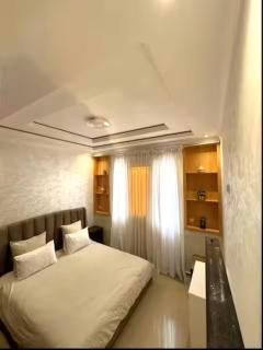 Wonderful 6-Bedroom Villa with Private Pool REG62029 - 1