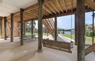 Sittin on the Dock of The Bay - 4