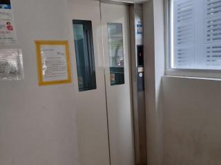 トーマス安里 - 1