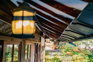 Jeonju Hanok Village Beautiful Garden House - 3