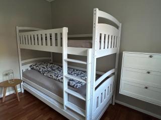 Spaceous, cozy, fully equipped in beautiful nature with lake view - 4