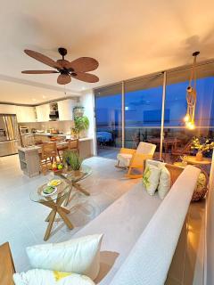 Sea view with private balcony - 7