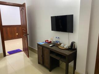 Spacious Khmer Villa - Pool - Fast Wi-Fi - 5