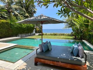 Villa Serenity Beachfront Bali - 7
