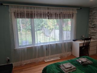 Greenhills - 3 bedroom suit - main floor - 9