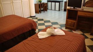 Hotel Valladolid - Heredia - 9