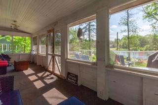Waterfront Muskoka Cottage on Trent-Severn River - 7