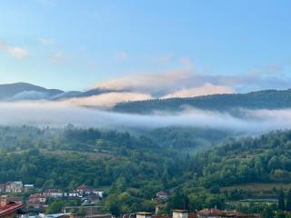 Къща за гости Sunrise - Батак - 9