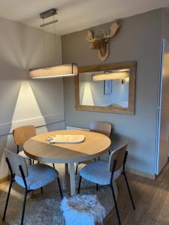 5 personnes, 2Pieces exceptionnel havre de détente et de confort, immense terrasse, vue incroyable, Tout pédestre, à 10m du funiculaire, parking - 8