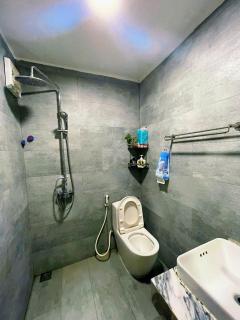 Balcony STU 201 Near Uncle Ho's Mausoleum - Hanoi - 4